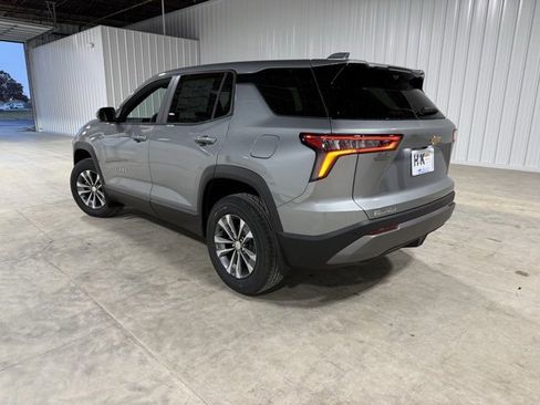 New 2026 Chevrolet Equinox LT image 4