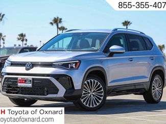 Used 2025 Volkswagen Taos SE FWD video 1