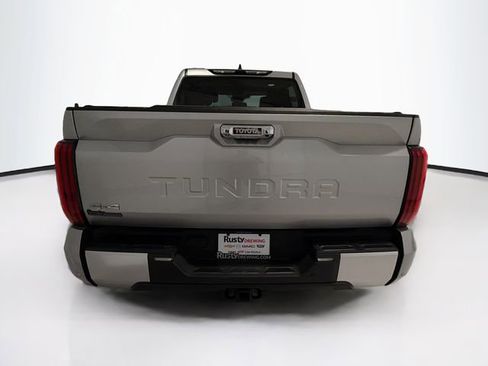 Used 2022 Toyota Tundra Limited w/ Power Package AWD/4WD image 6