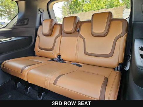 New 2026 Nissan Armada SL w/ Captain's Chari Seat Package AWD/4WD image 18