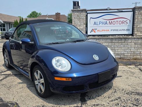 Used 2006 Volkswagen Beetle Convertible w/ Package 1 image 1
