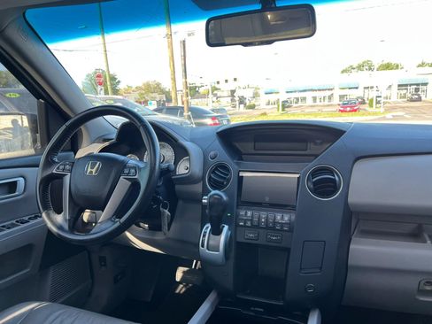 Used 2011 Honda Pilot EX-L image 12