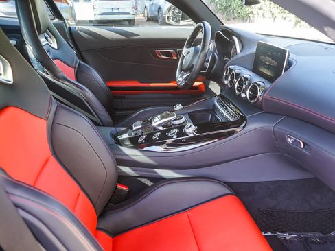 Used 2017 Mercedes-Benz AMG GT Coupe image 16