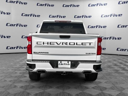 Used 2020 Chevrolet Silverado 1500 Custom w/ Custom Value Package AWD/4WD image 4