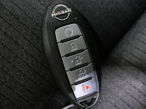 Used 2025 Nissan Altima 2.5 SV image 25