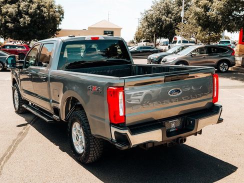 Used 2025 Ford F250 XLT AWD/4WD image 18