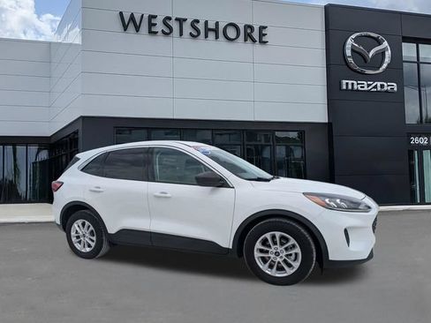 Used 2022 Ford Escape SE FWD image 1