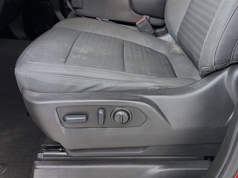 Used 2022 Chevrolet Silverado 1500 LT image 21