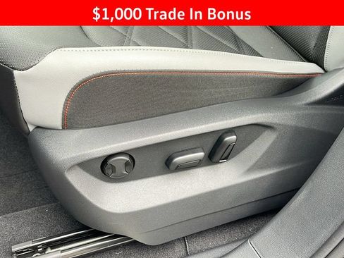 New 2025 Volkswagen Atlas Peak Edition SE AWD/4WD image 28