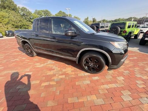 Used 2017 Honda Ridgeline Black Edition image 37
