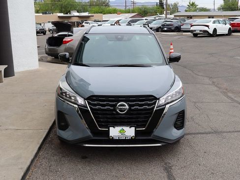 Used 2023 Nissan Kicks SR FWD image 15