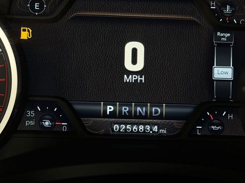 Used 2024 RAM 2500 Laramie AWD/4WD image 23