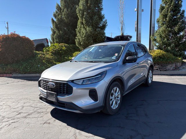 Used 2024 Ford Escape Active FWD image 1