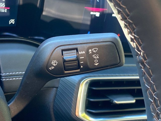Used 2025 Ford Mustang GT Premium RWD image 21