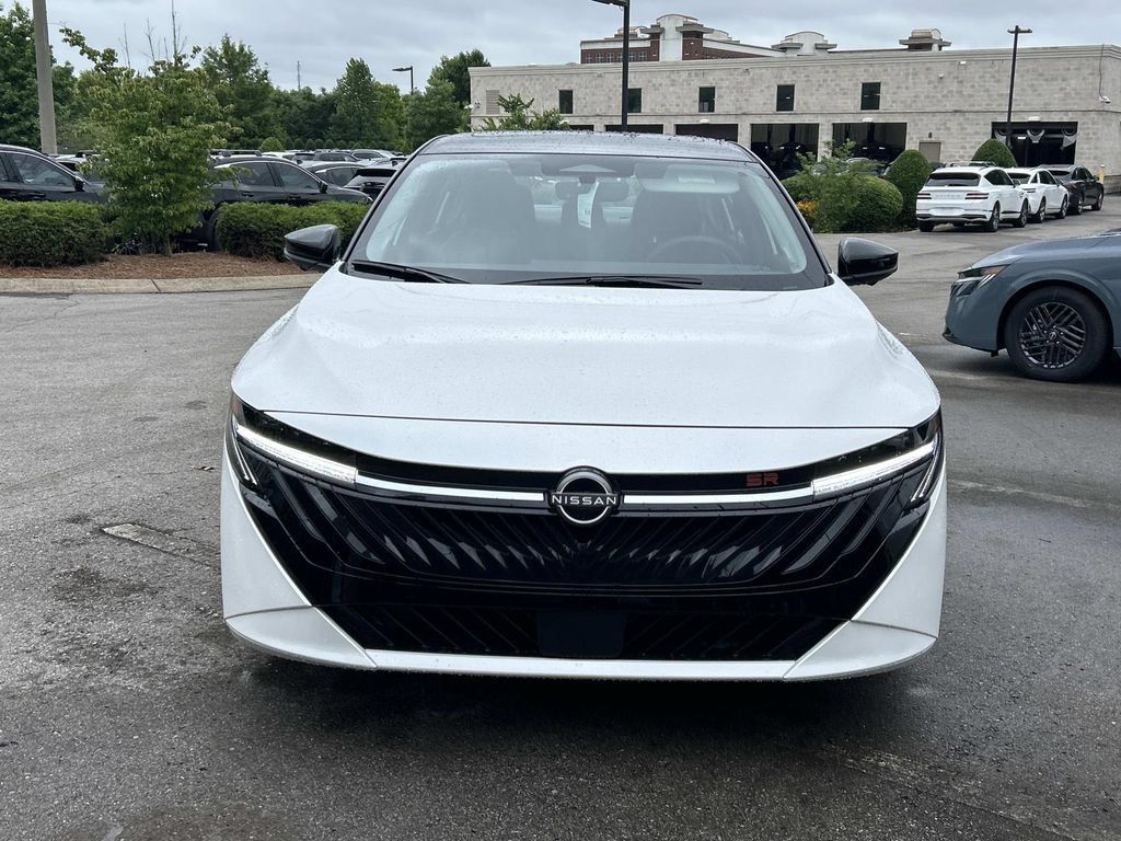 New 2026 Nissan Sentra SR w/ SR Premium Package FWD image 2