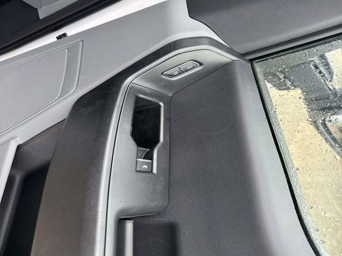 New 2026 Ford F350 XL w/ XL Chrome Package image 20