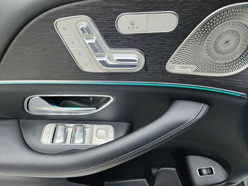 Certified 2022 Mercedes-Benz GLE 350 w/ Premium Package image 17