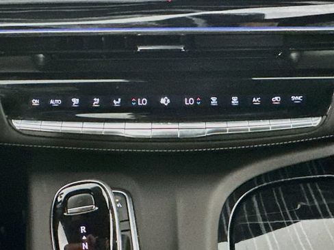 Used 2022 Cadillac Escalade Sport w/ Touring Package RWD image 17