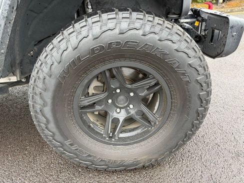 Used 2018 Jeep Wrangler Unlimited Rubicon image 26