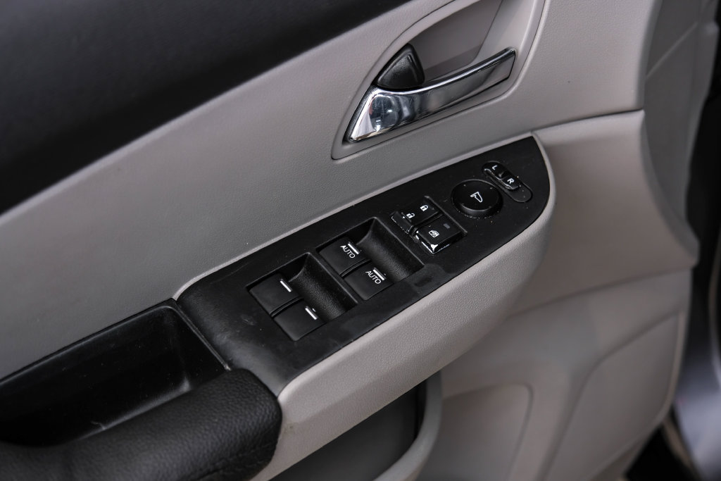 Used 2016 Honda Odyssey SE image 53