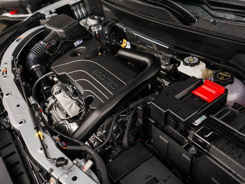 New 2026 Chevrolet Equinox RS w/ Convenience Package III image 7