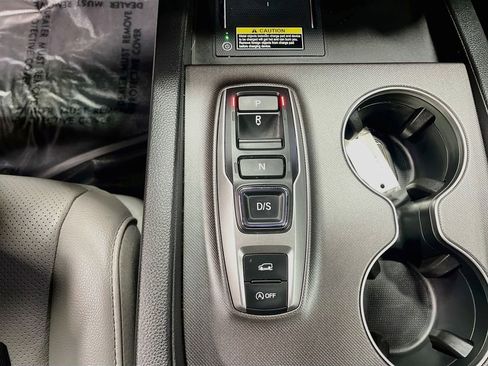 Used 2025 Honda Passport EX-L image 16