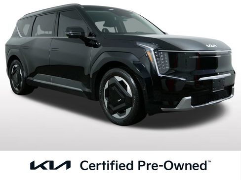 Used 2024 Kia EV9 Land AWD/4WD image 1