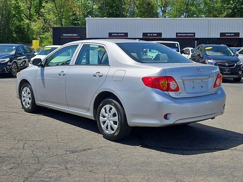 Used 2010 Toyota Corolla FWD image 7