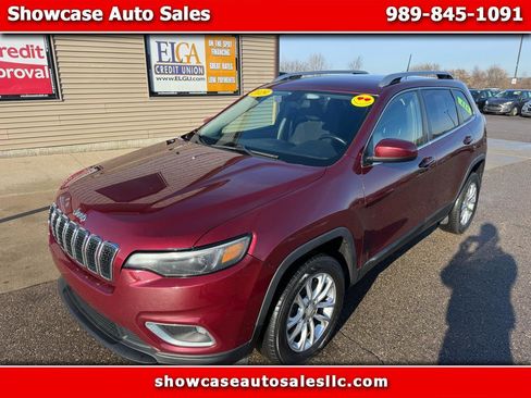 Used 2019 Jeep Cherokee Latitude w/ Cold Weather Group image 1