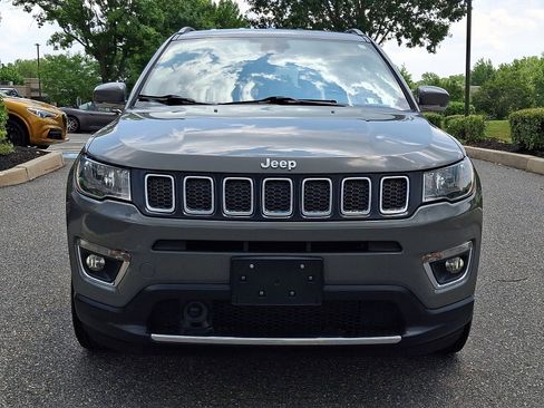 Used 2021 Jeep Compass Limited AWD/4WD image 2