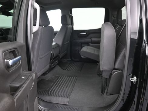 Used 2025 Chevrolet Silverado 1500 Custom Trail Boss w/ Turbomax Blackout Package AWD/4WD image 25