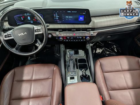 Certified 2024 Kia Telluride EX w/ EX Captain's Chair Package AWD/4WD image 24