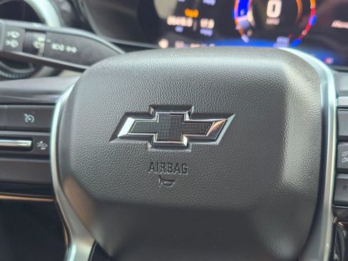 Used 2023 Chevrolet Colorado ZR2 w/ ZR2 Convenience Package III AWD/4WD image 33