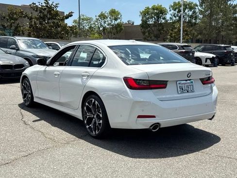 Used 2026 BMW 330i Sedan w/ Convenience Package RWD image 12