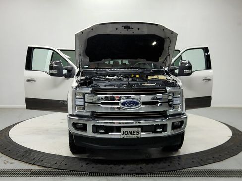 Used 2019 Ford F250 King Ranch w/ King Ranch Ultimate Package AWD/4WD image 11