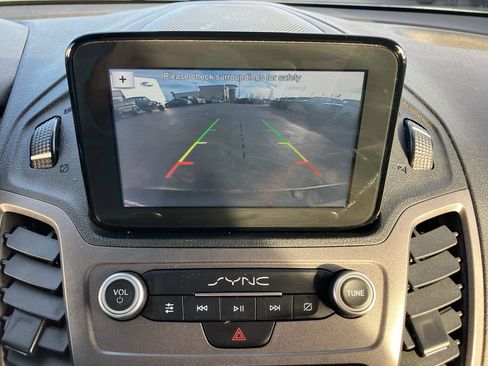 Used 2020 Ford Transit Connect XL image 17