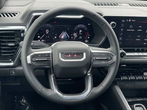 New 2026 GMC Canyon Elevation image 10