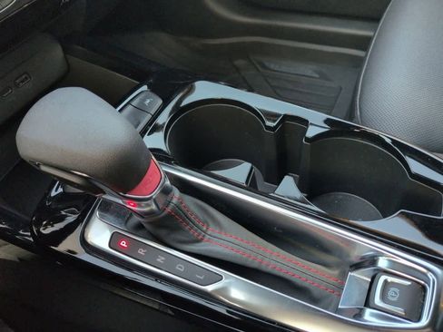 Used 2024 Chevrolet Trax RS w/ Driver Confidence Package image 30