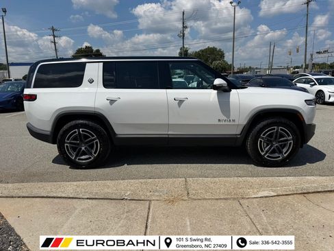Used 2025 Rivian R1S Adventure AWD/4WD image 23