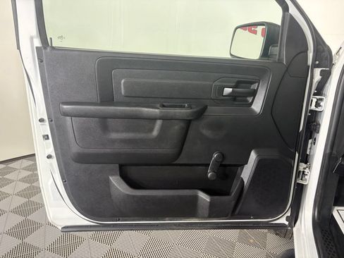 Used 2016 RAM 1500 Tradesman RWD image 12