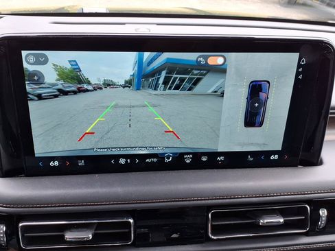Used 2025 Lincoln Aviator Reserve w/ Equipment Group 201A AWD/4WD image 25