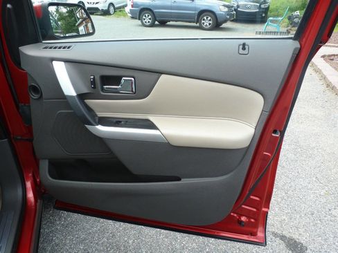 Used 2011 Ford Edge Limited w/ 301A Rapid Spec Order Code FWD image 41