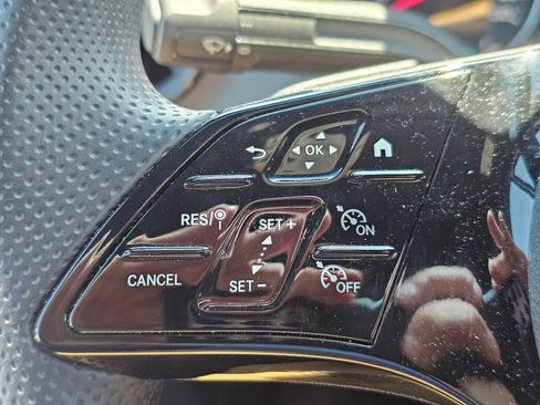 Used 2025 Mercedes-Benz Sprinter 2500 image 28