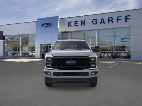 New 2026 Ford F250 Lariat w/ Black Appearance Package AWD/4WD image 7