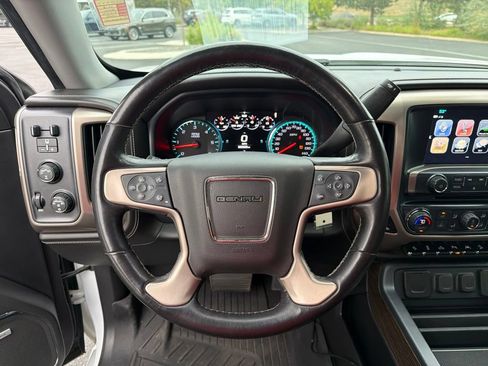 Used 2018 GMC Sierra 1500 Denali w/ Denali Ultimate Package AWD/4WD image 13