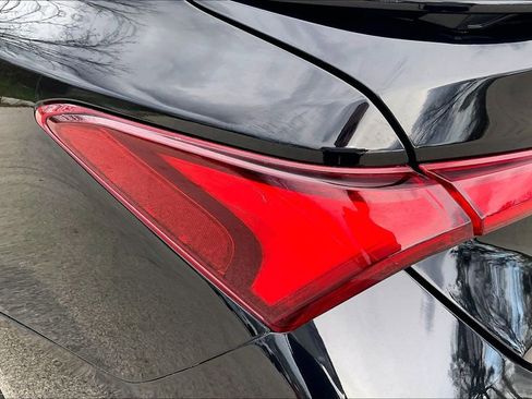 Used 2021 Toyota Avalon TRD FWD image 30