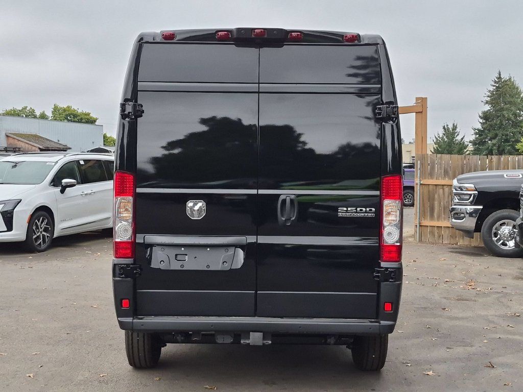 New 2027 RAM ProMaster 2500 w/ Convenience Group FWD image 6