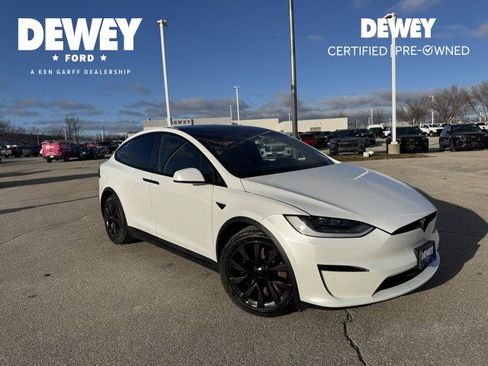 Used 2022 Tesla Model X image 1
