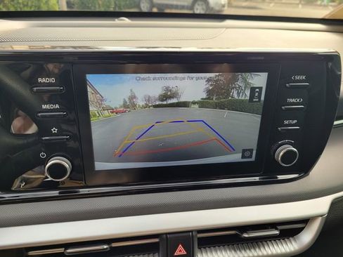 Used 2021 Kia K5 LXS image 18