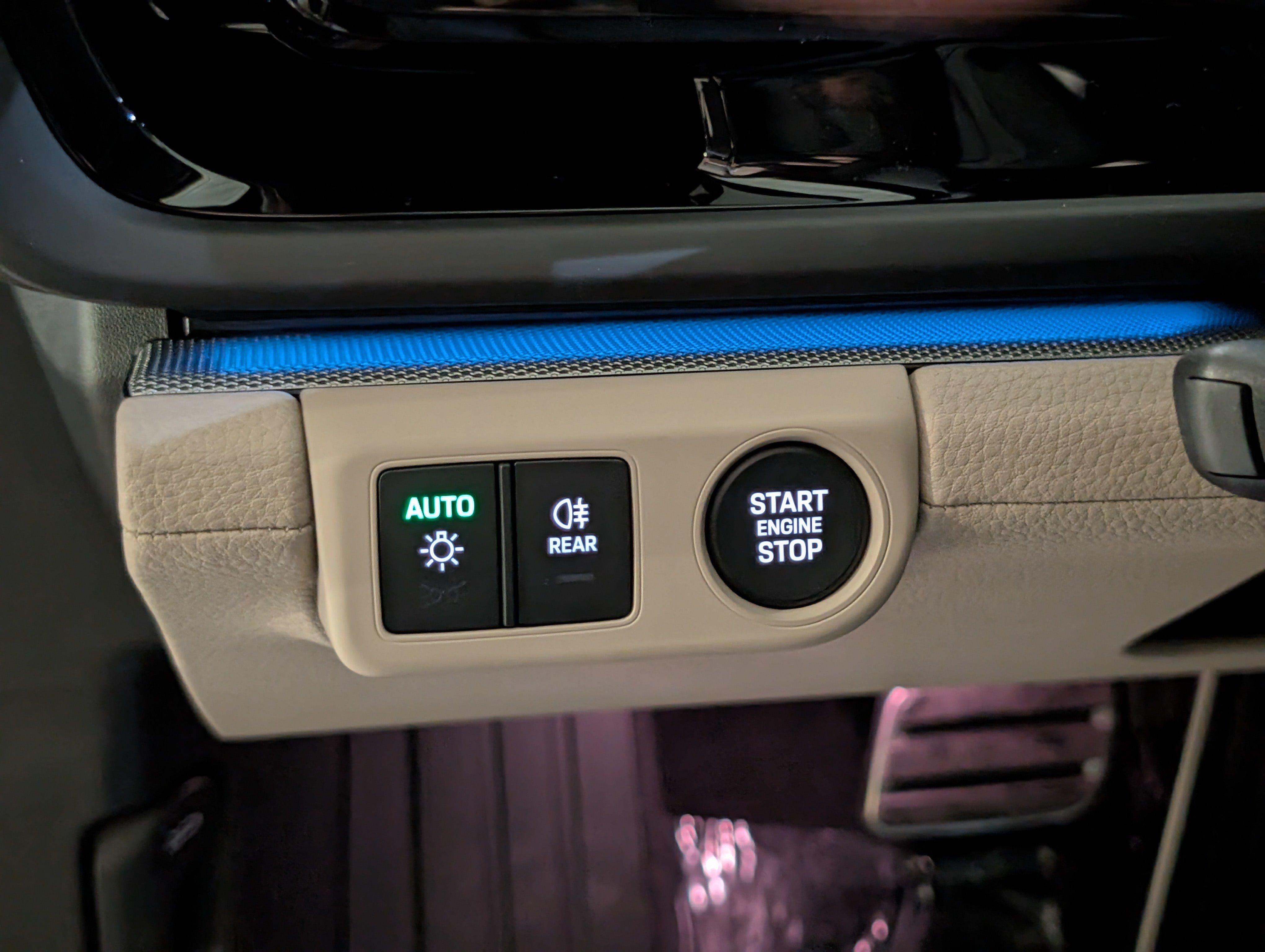 New 2026 Porsche Panamera 4 AWD/4WD image 21